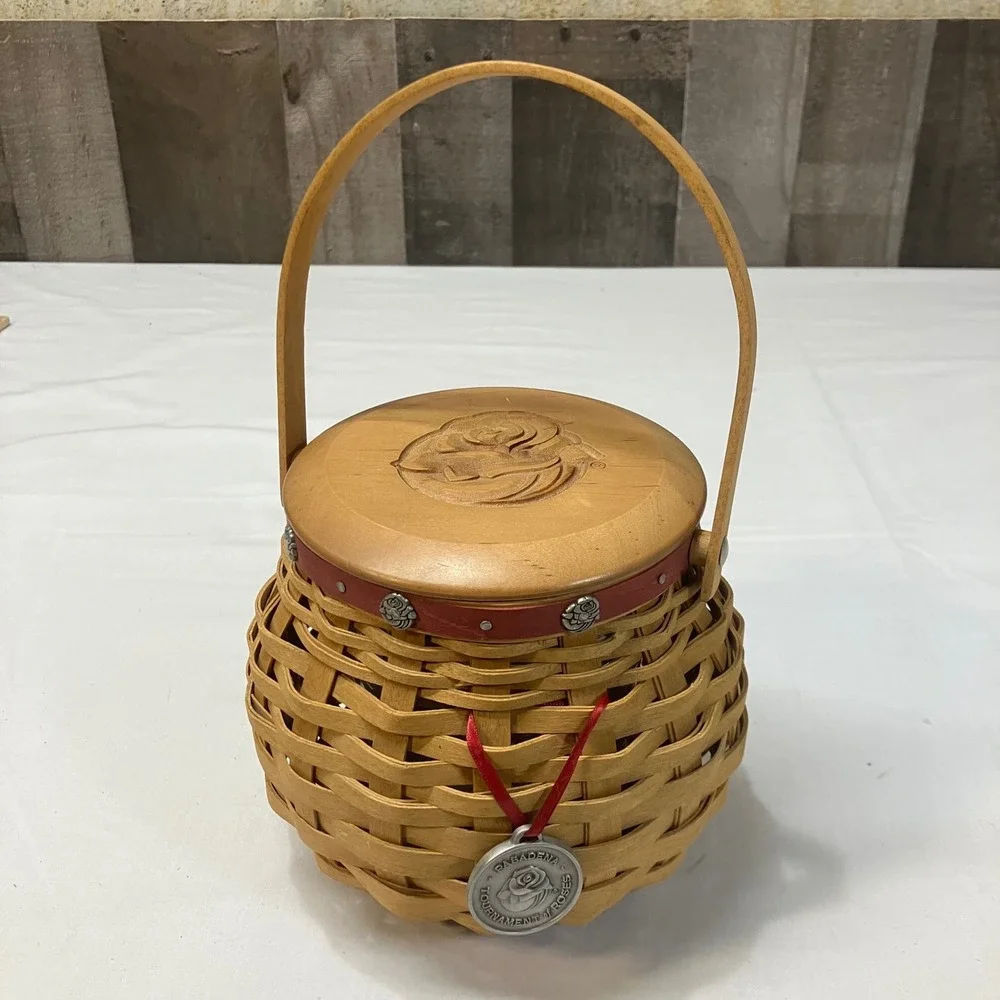 Longaberger 2004 Pasadena Tournament of Roses Basket Carved Lid Handwoven Rustic